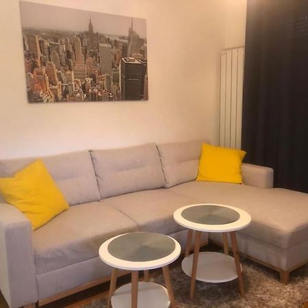 Apartman Arena-Velesajam Vito Zagreb Ngoại thất bức ảnh
