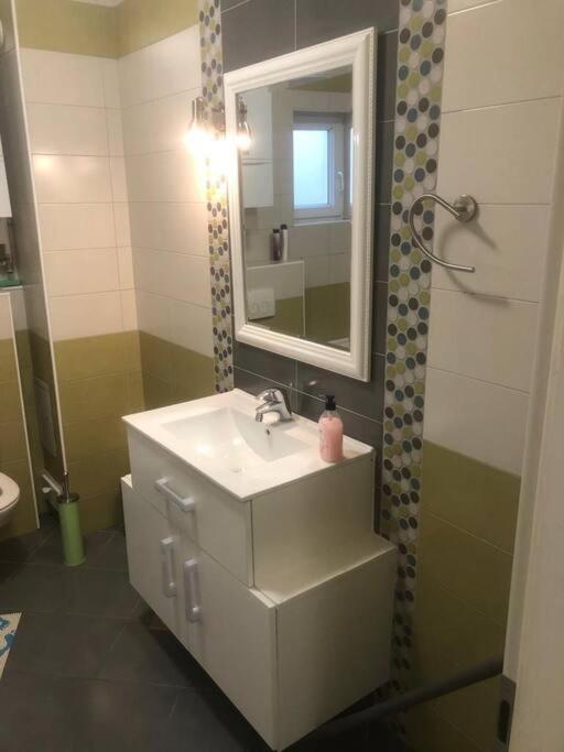 Apartman Arena-Velesajam Vito Zagreb Ngoại thất bức ảnh